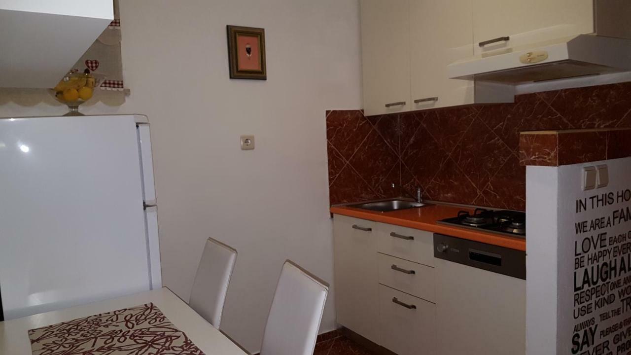 Apartments Dora Crikvenica Exterior photo