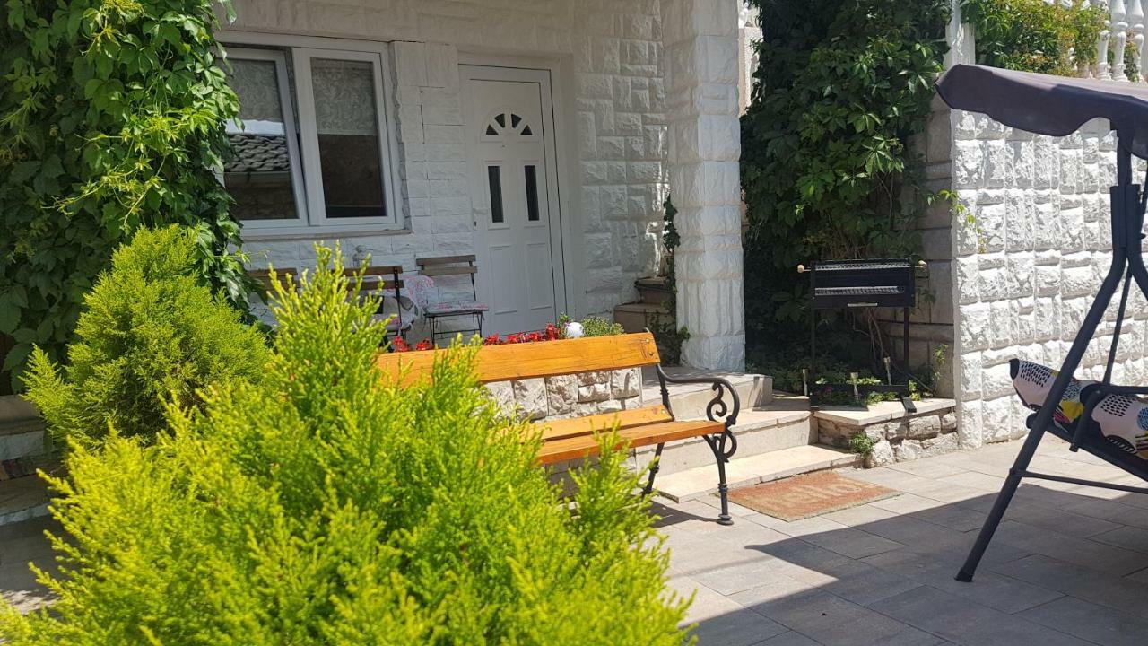 Apartments Dora Crikvenica Exterior photo